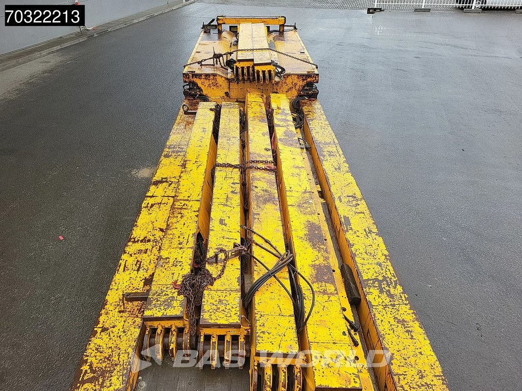 Goldhofer STZ-VKL-3-35/80A Extendable Gooseneck