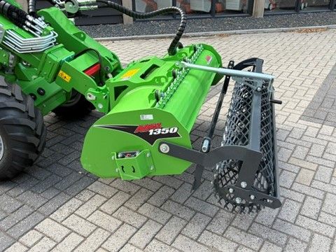 AVANT 1350 overtopfrees werkbreedte 1,35 m