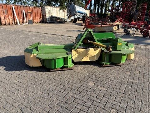 Gebruikte KRONE Easycut 32P schotelmaaier met werkbreedte 3 M