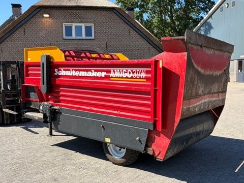 Gebruikte SCHUITEMAKER Amigo 30W blokkendoseerwagen afvoerband