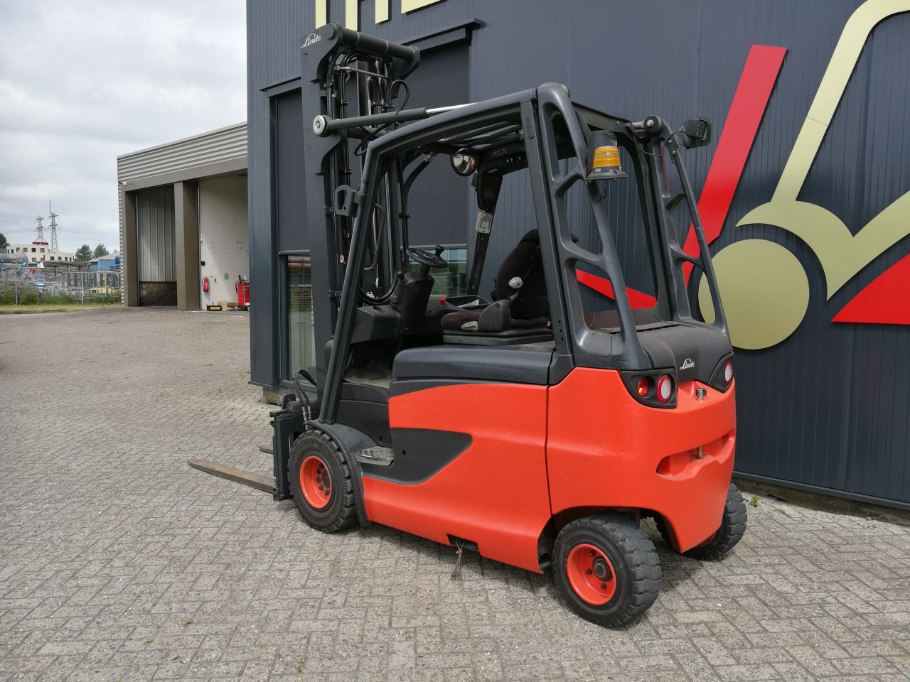 Linde E30/600HL