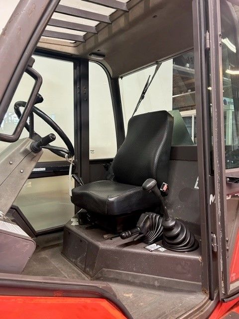 Manitou M30-4
