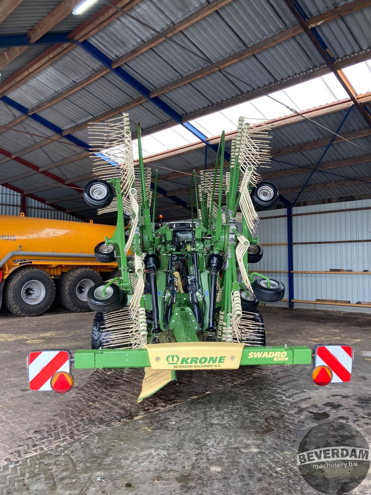 Krone Swadro TC1370
