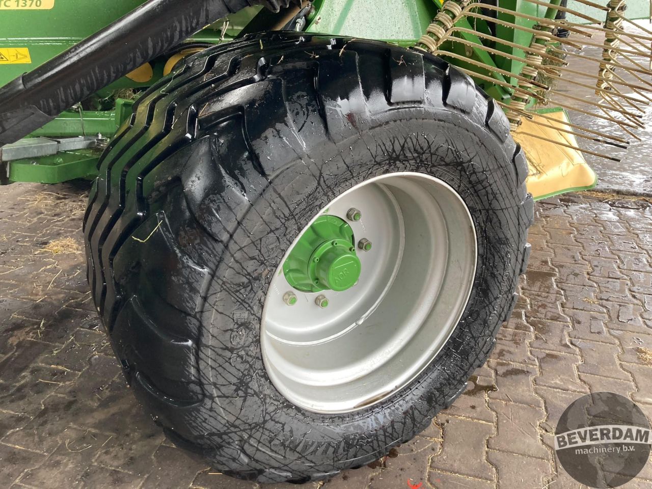 Krone Swadro TC1370