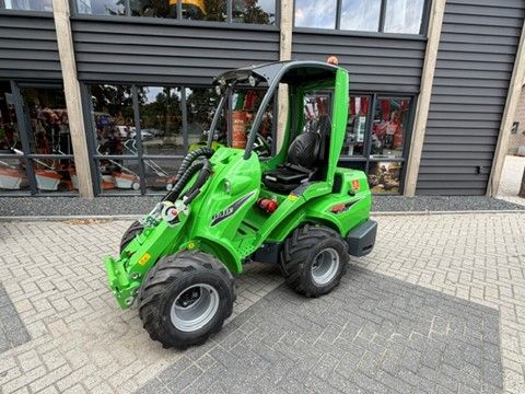 Nieuwe AVANT 640i kniklader met gewicht van 1760 kgs
