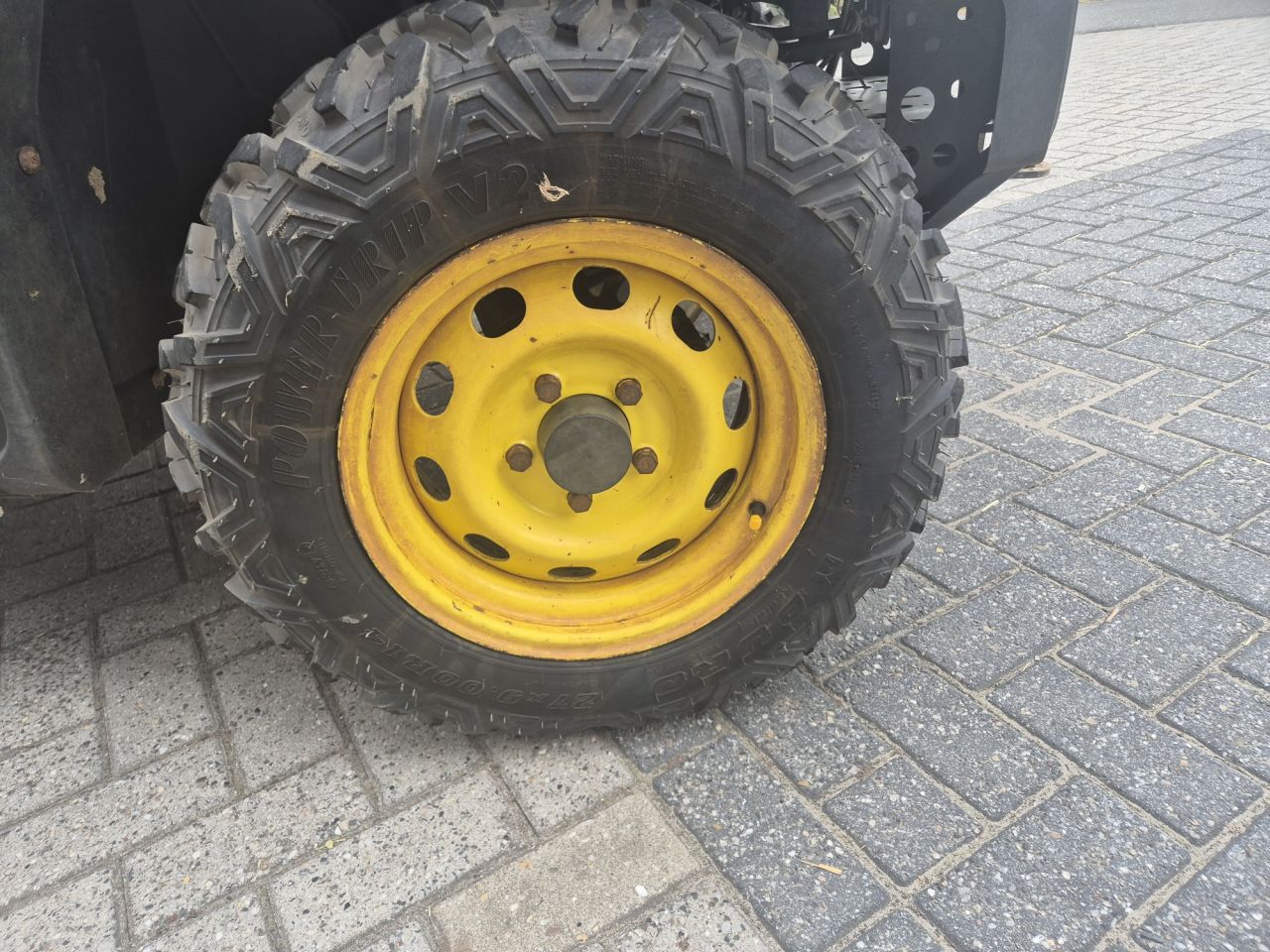 Gebruikte JOHN DEERE Gator XUV 865M terreinwagen
