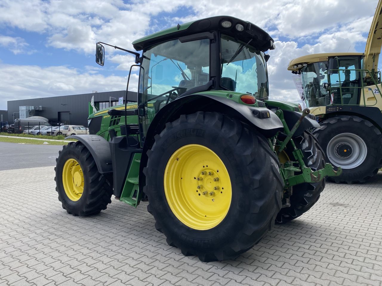 John Deere 6140R
