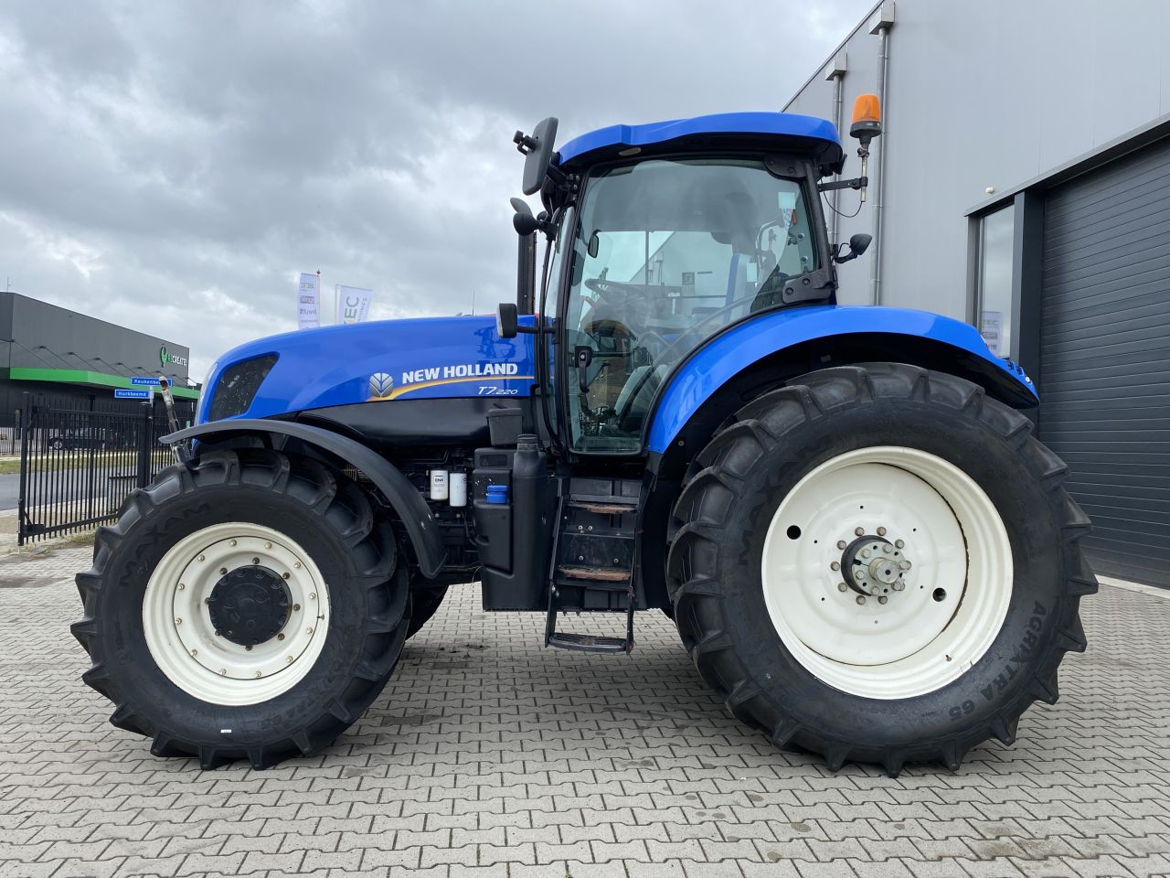 New Holland T7.220 PowerCommand