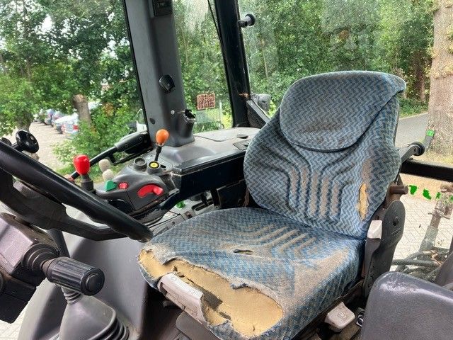 Gebruikte DEUTZ FAHR AGROTRON 120 tractor met 6 cilinder, 120 PK