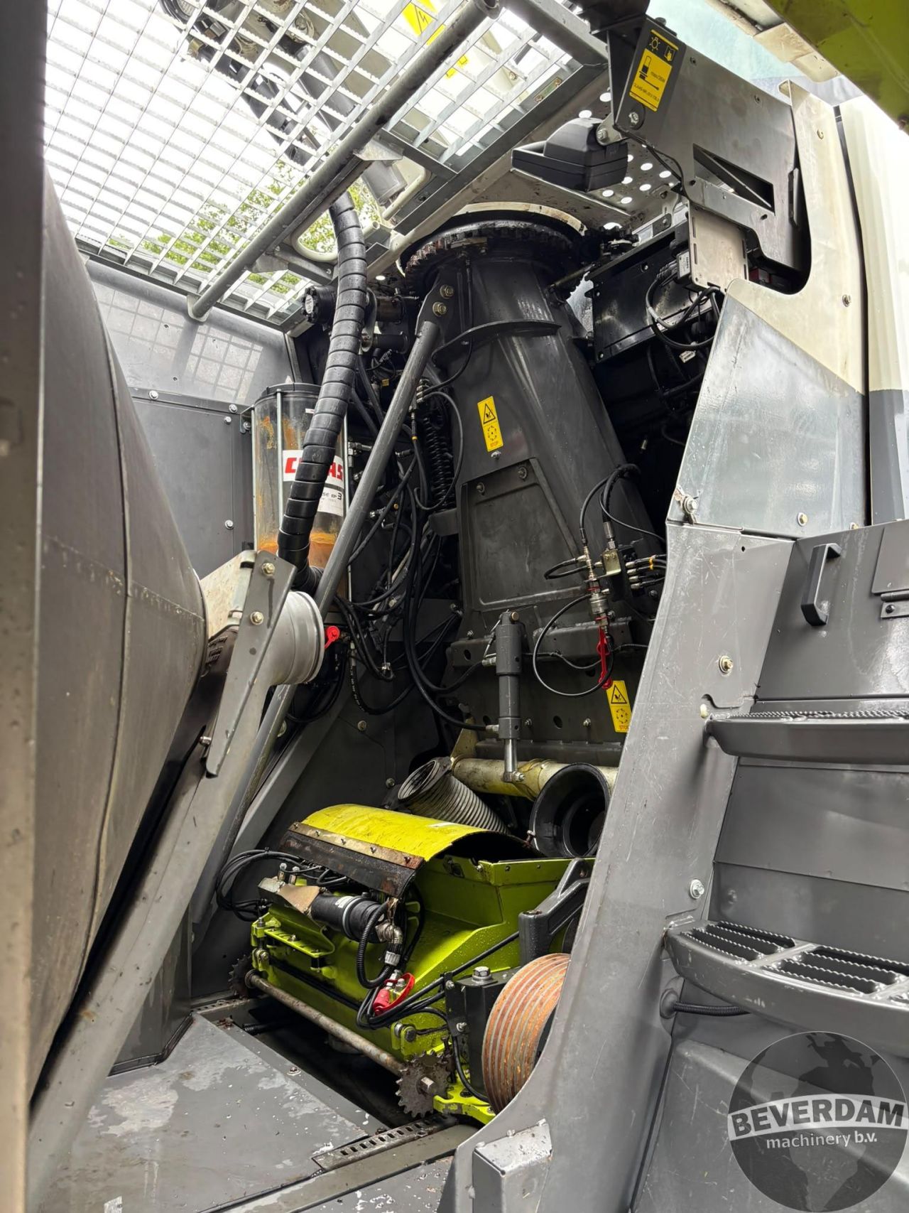 Claas Jaguar 950 - 498 Kemper 475