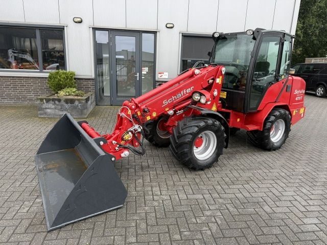 Schäffer 470T bj08 5500u Telescoop Verreiker Shovel Minishovel