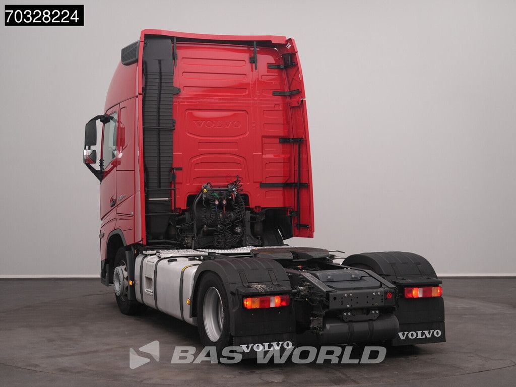 Volvo FH 460 4X2 XL 2x Tanks Navi ACC