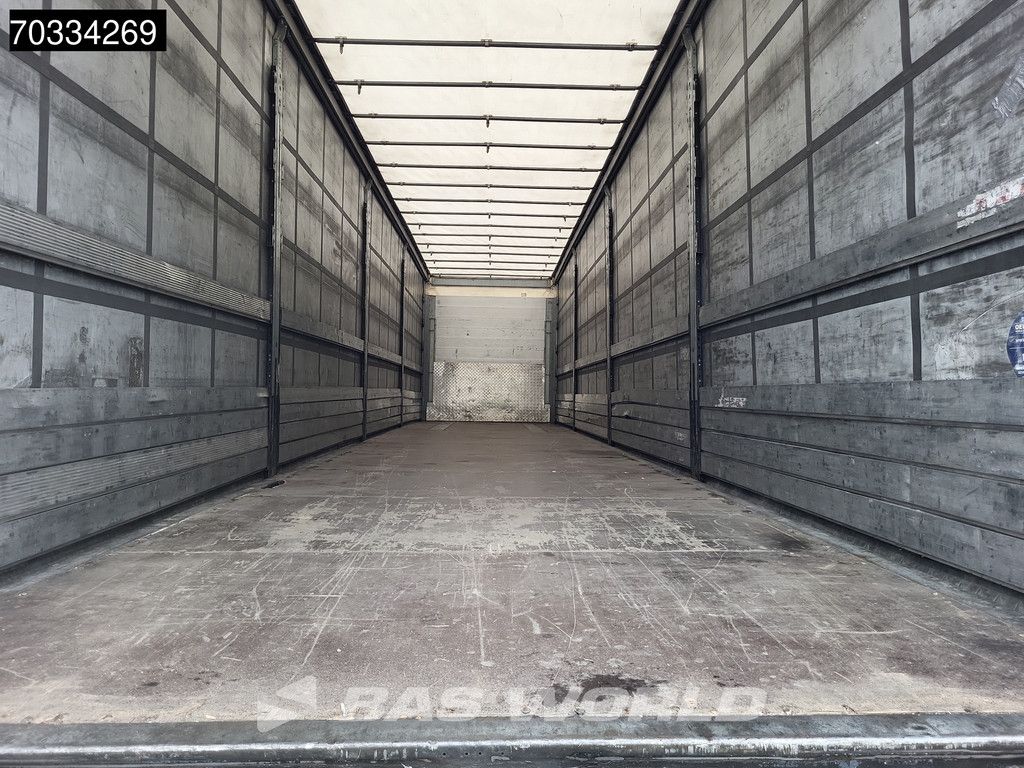 Schmitz SCB*S3T Sliding Roof