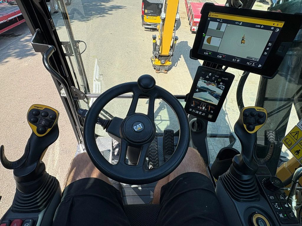 Caterpillar M317 Next gen
