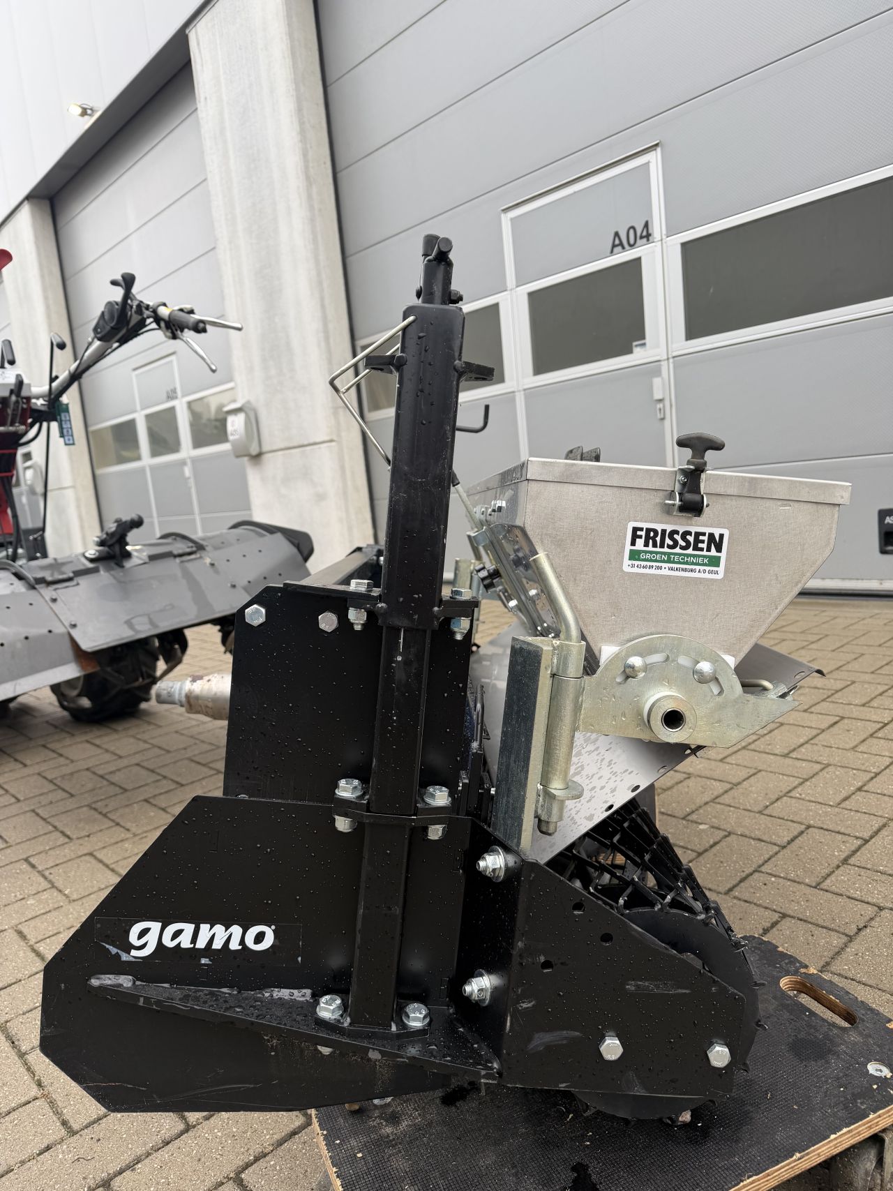 Nibbi MAK 18S – complete set met frees Gamo rotorkopeg & zaaibak