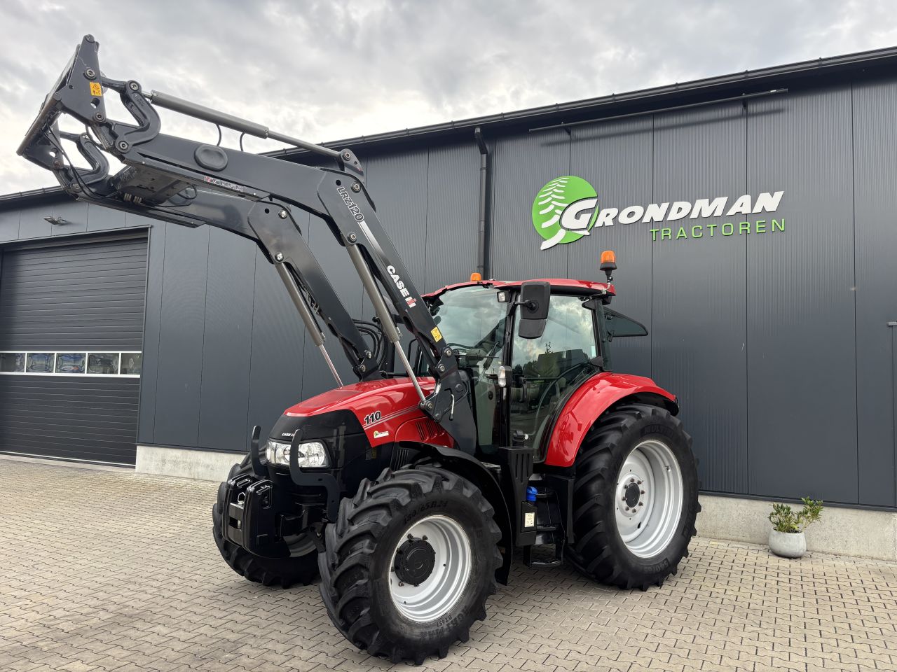 Case Luxxum 110