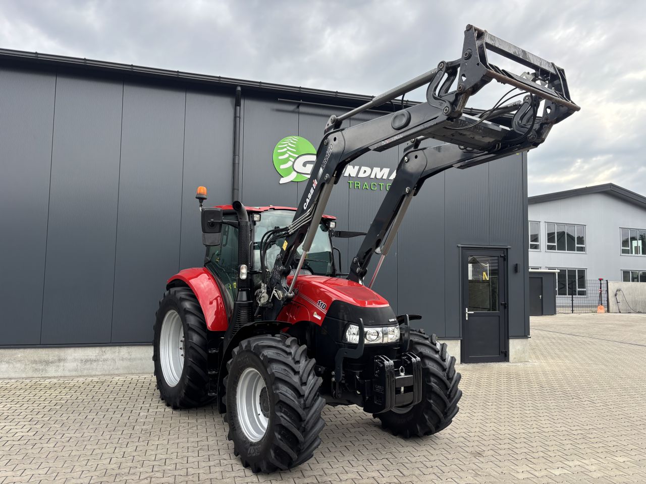 Case Luxxum 110