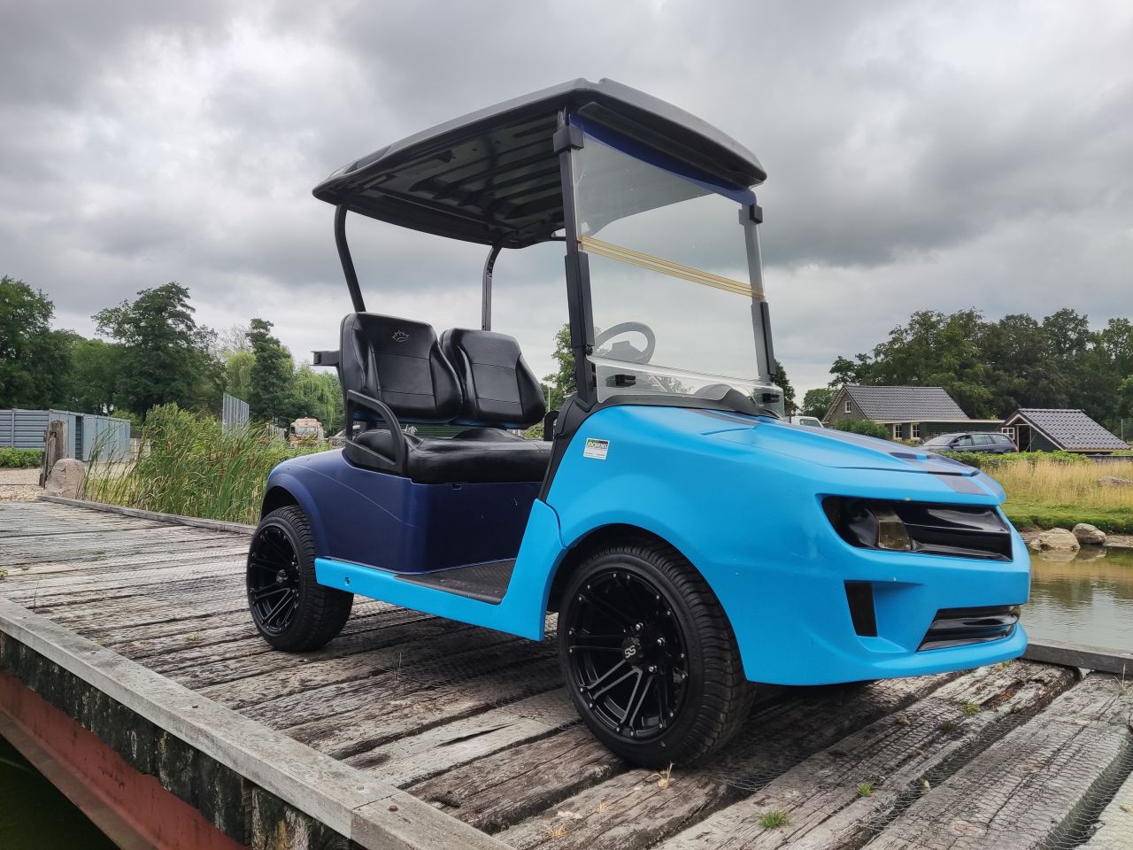 EZGO / Chevrolet golfkar (type Camaro, lederen zitting, etc)