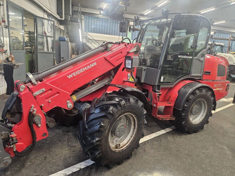 Weidemann 3070  cx 80 Tele