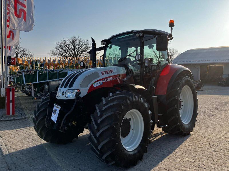Steyr 4095 Multi