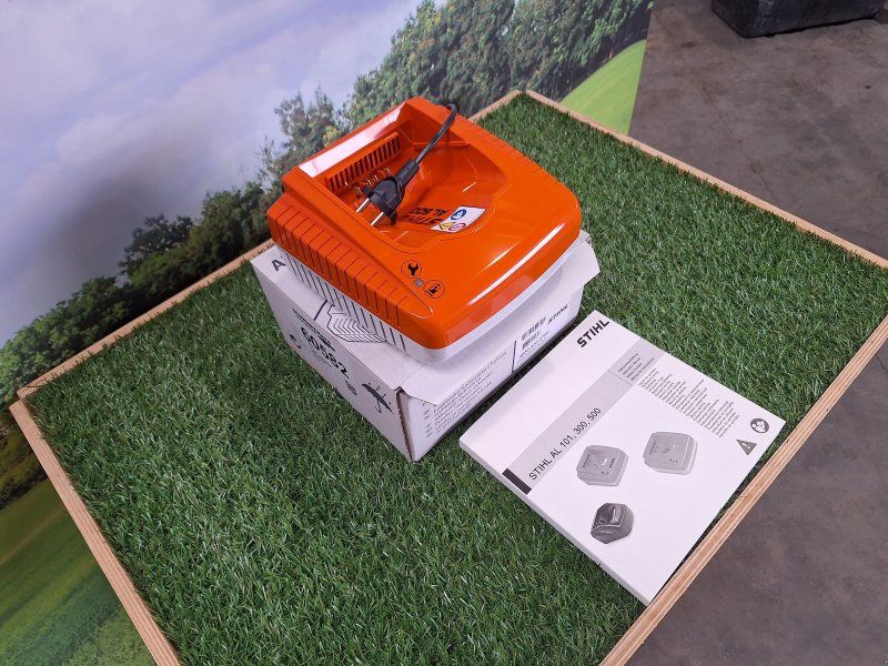 Stihl AL501 Ladegerät