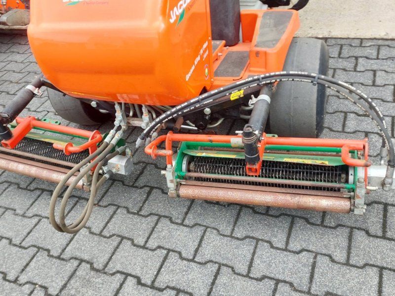 Jacobsen Vertikutiereinheiten  Greens King IV Plus