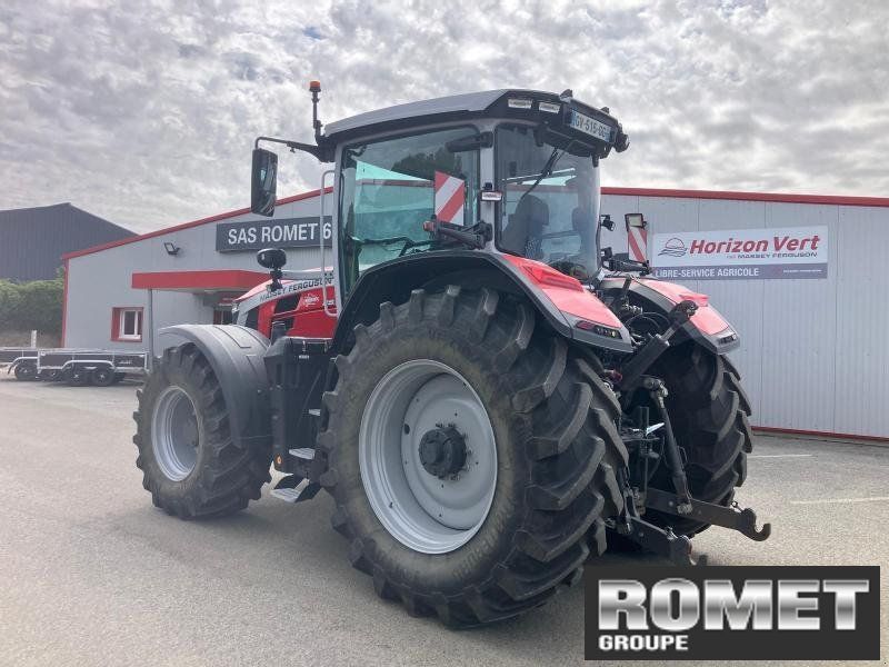 Massey Ferguson 8S-205 DV