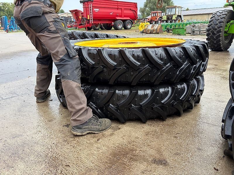 John Deere 270/95R44 Pflegeräder