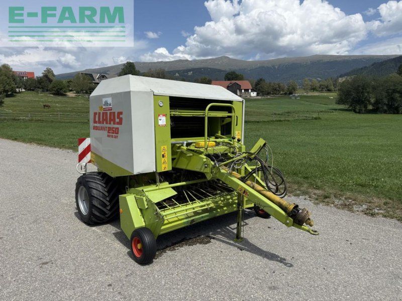 Claas rollant 250 rc