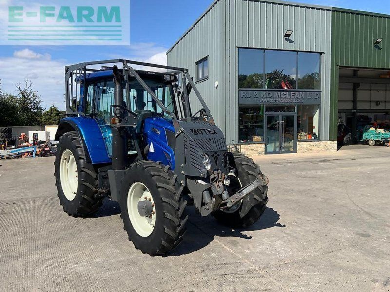 Valtra n123 versu forestry  (st27268)