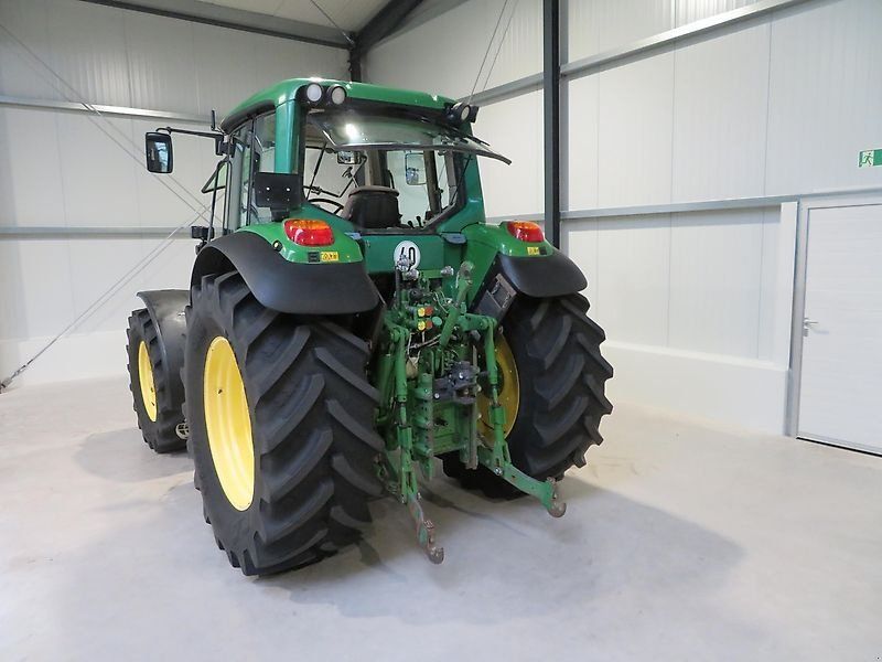 John Deere 6820 PQ Premium, FKH+FZW+50 Km/H, Motor 2400 Std.