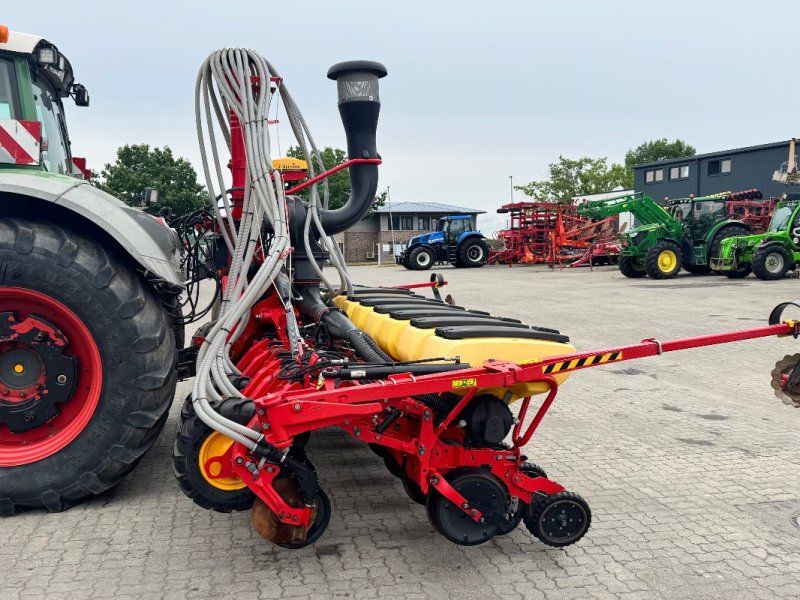 Väderstad Tempo TPV 12 + FH 2200 MY2022