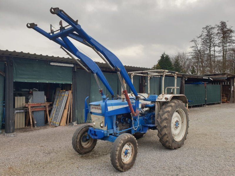 Ford 4000