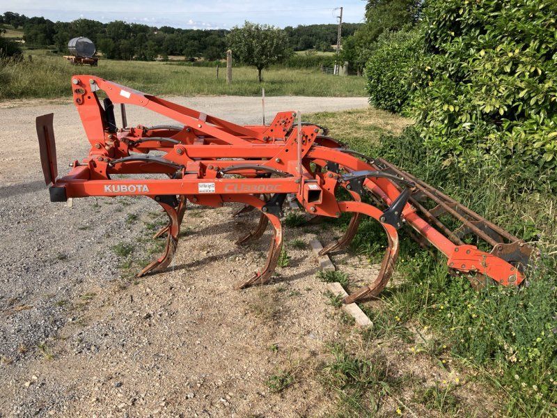 Kubota CU 3300 C