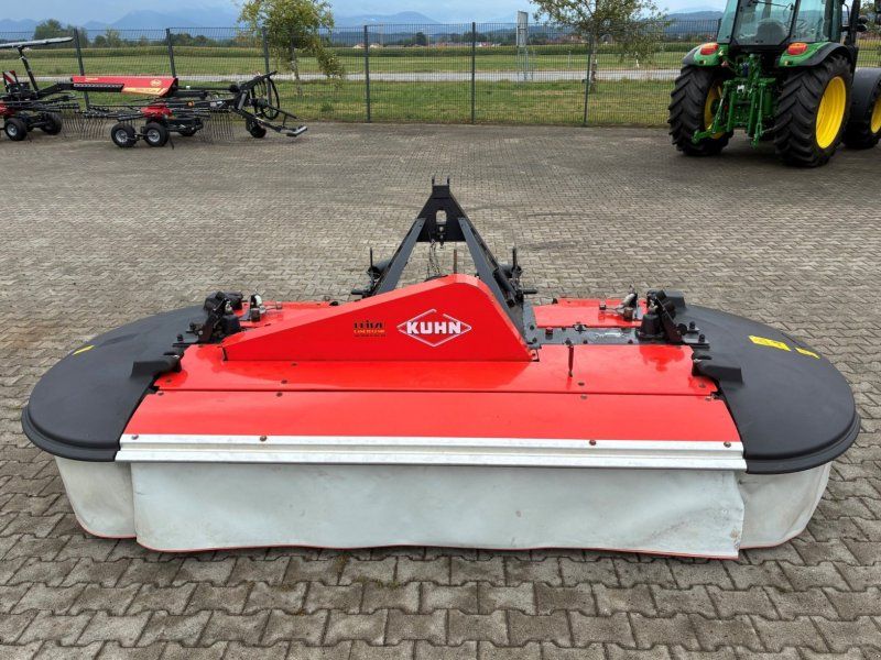 Kuhn PZ 300 F