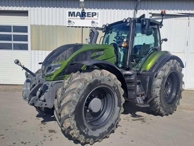Valtra T255