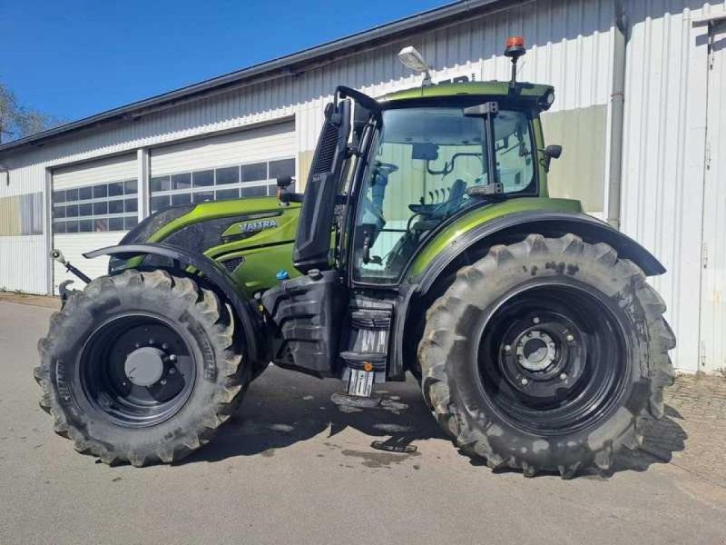 Valtra T255
