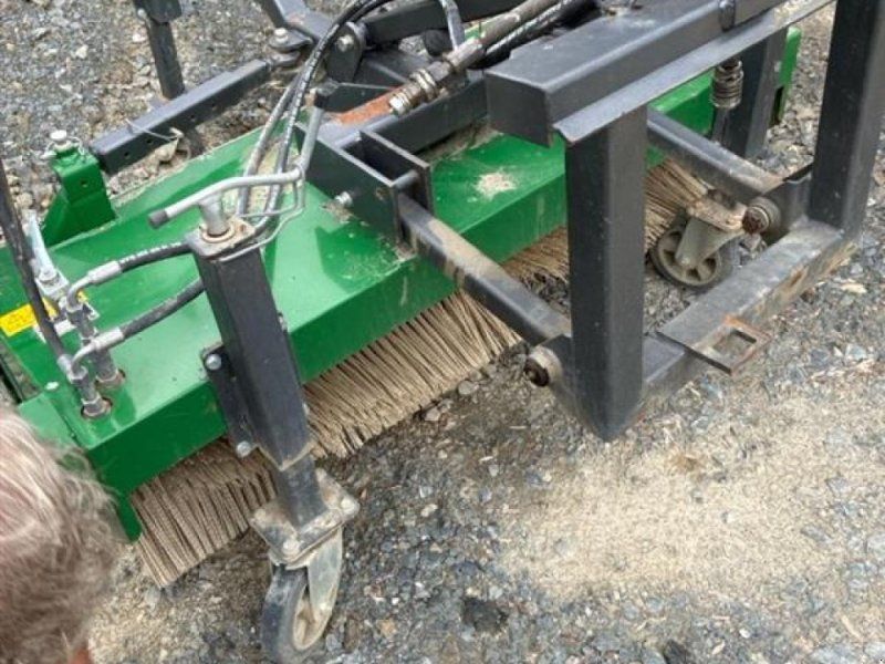 Striegel 300 DY/A