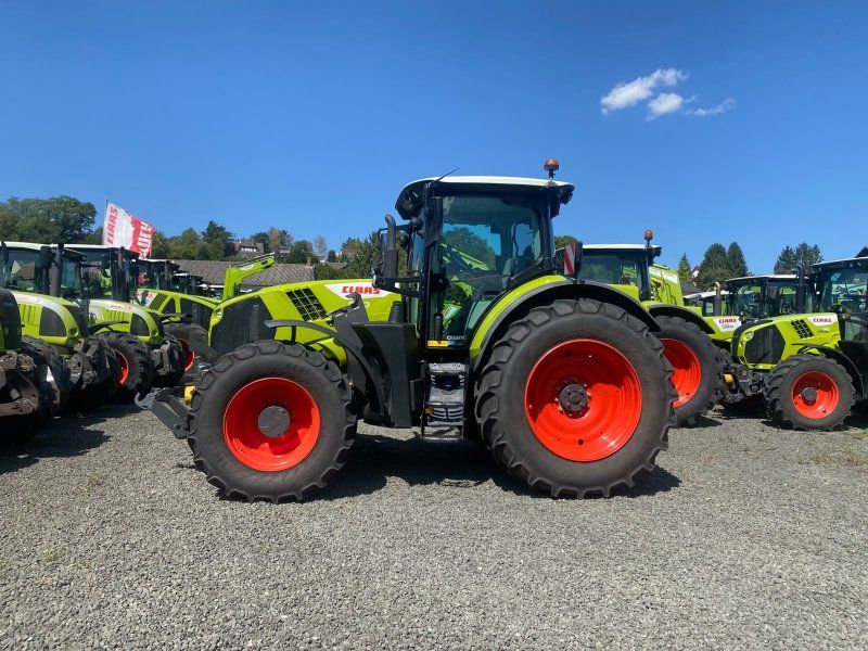 Claas Arion 660 CMATIC
