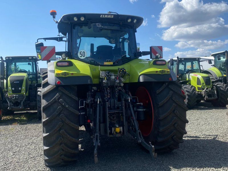 Claas Arion 660 CMATIC