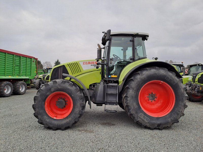 Claas Axion 820 C-MATIC