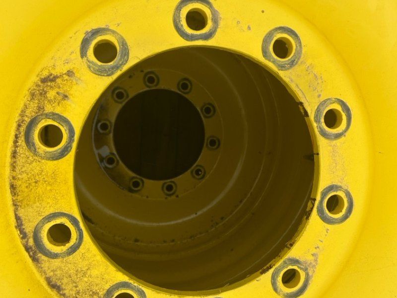 Trelleborg 800/70R32 TM3000