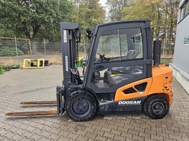 Doosan D30S-9