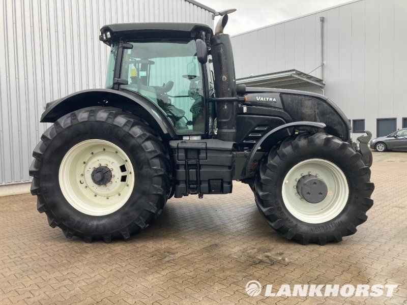 Valtra S353