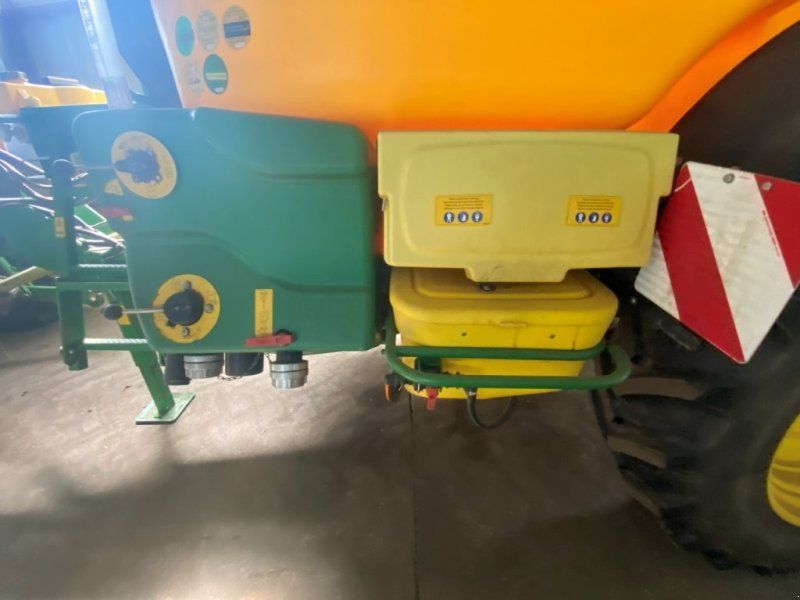 John Deere 740 i
