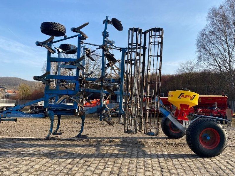 Lemken Kristall 9/600 mit APV- Streuer