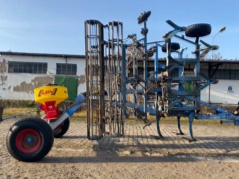 Lemken Kristall 9/600 mit APV- Streuer