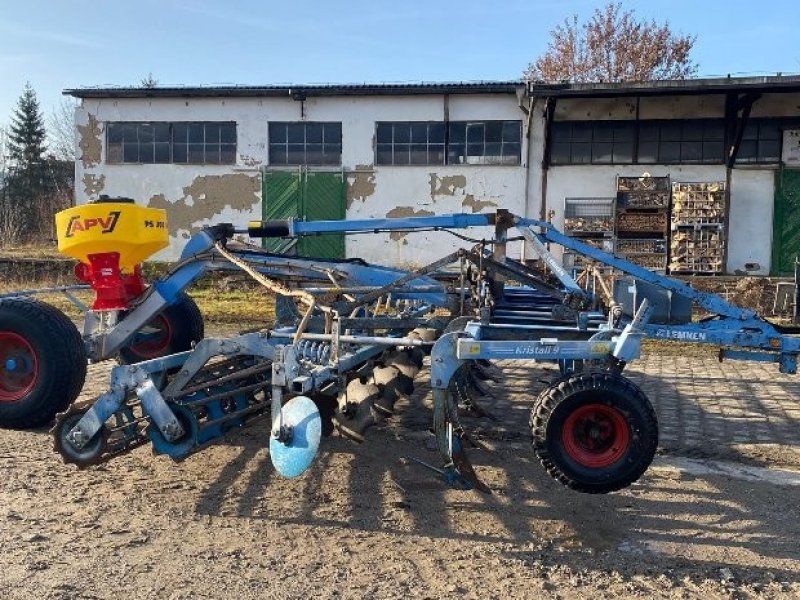Lemken Kristall 9/600 mit APV- Streuer