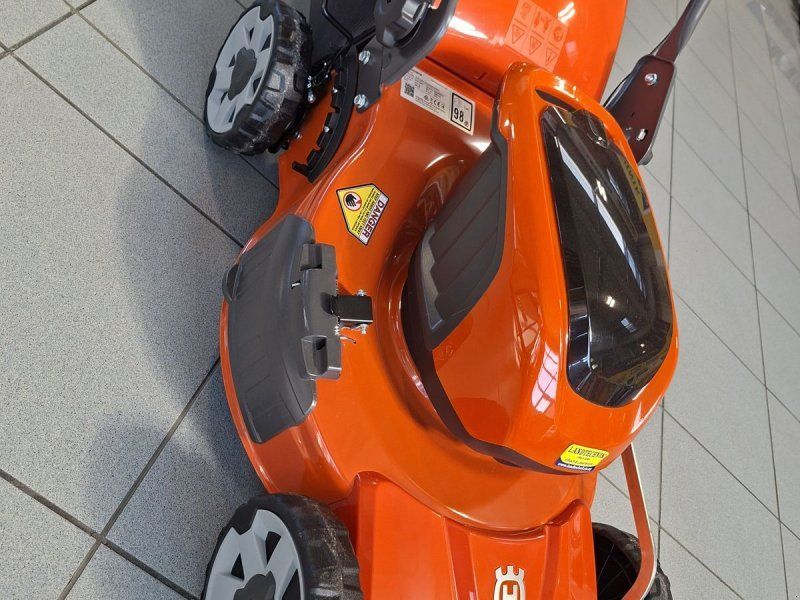 Husqvarna Akku-Rasenmäher LC 251 iS
