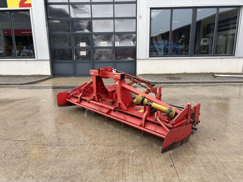 Lely Terra 300